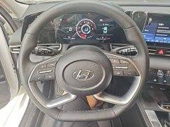 Hyundai Elantra 2022 1.5L CVT Luxury - ფოტო 11