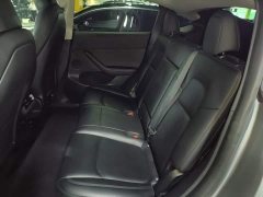 Tesla Model Y Rear-Wheel Drive - ფოტო 17