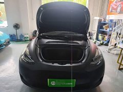 Tesla Model Y Rear-Wheel Drive - ფოტო 20