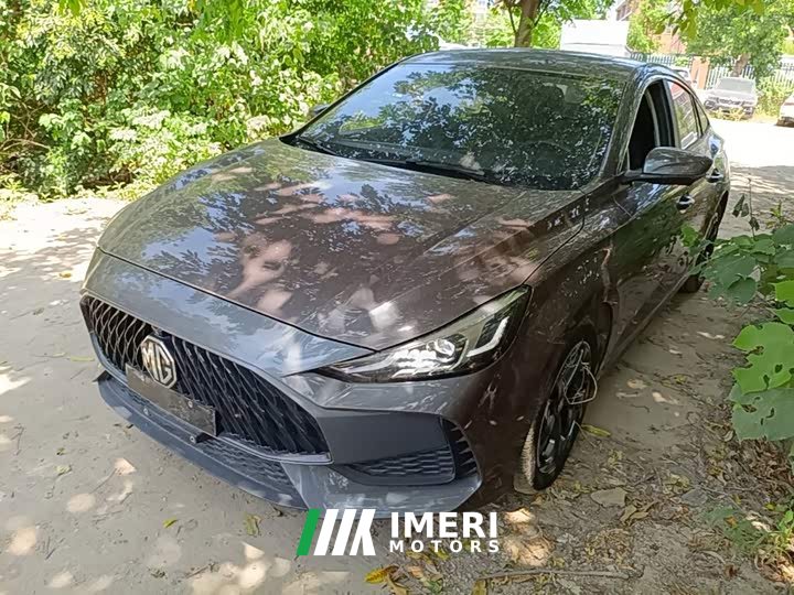 SAIC MG5 180DVVT CVT Luxury
