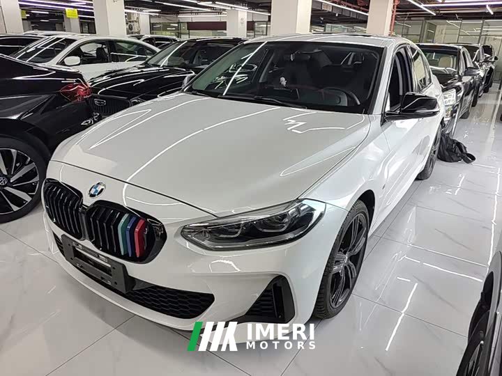 BMW 1 Series 2023 125i M Sport Night Edition - ავტომობილი ჩინეთიდან