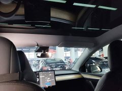 Tesla Model Y Standard Range RWD - ფოტო 18
