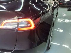 Tesla Model Y Standard Range RWD - ფოტო 8