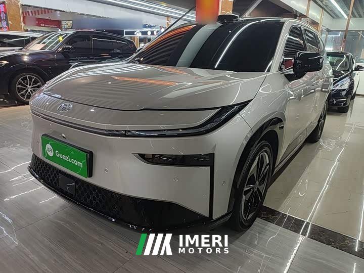 Toyota Platinum Smart 3X 520 Pro Lidar Edition - ავტომობილი ჩინეთიდან