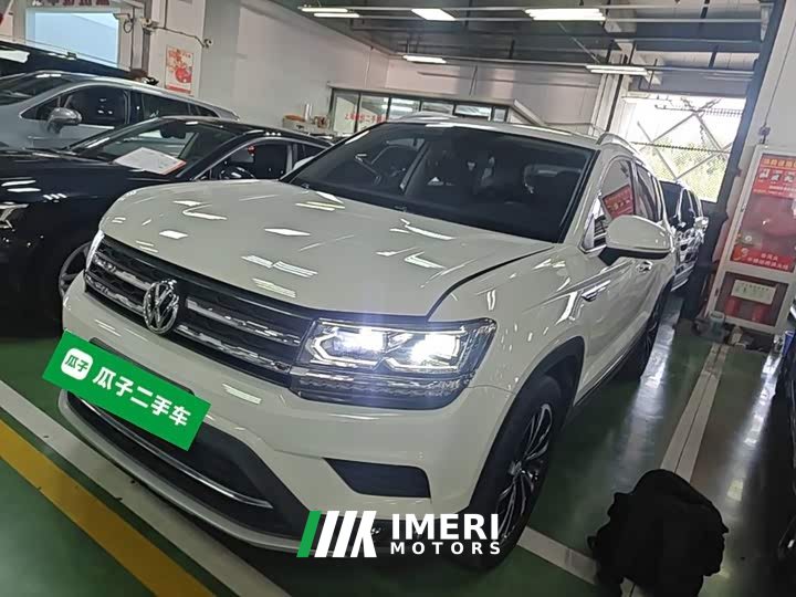 Volkswagen Touareg 2020 Facelift 330TSI AWD Luxury National VI - ავტომობილი ჩინეთიდან