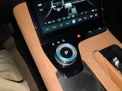 Voyah Lantu Zhaoguang PHEV AWD Ultra-Long Range Flagship - ფოტო 14