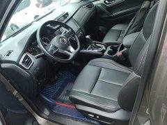 Nissan Qashqai 2.0L CVT XV Premium Luxury - ფოტო 11