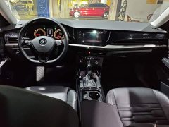 Volkswagen Passat 330TSI Elite - ფოტო 10