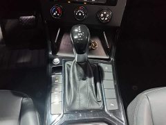 Volkswagen Passat 330TSI Elite - ფოტო 14