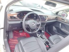 Volkswagen Touareg 280TSI FWD Luxury Edition - ფოტო 10