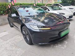 Tesla Model 3 Rear-Wheel Drive - ფოტო 4