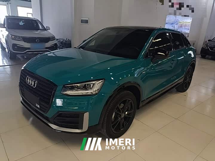 Audi Q2L 35 TFSI Fashion Dynamic
