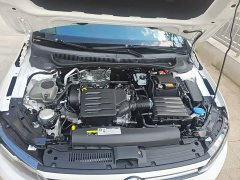Volkswagen Polo 2019 Plus 1.5L Automatic Panoramic Sunroof Comfort Edition - ფოტო 20