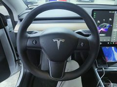 Tesla Model Y Long Range All-Wheel Drive - ფოტო 11