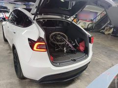 Tesla Model Y Long Range All-Wheel Drive - ფოტო 19