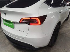Tesla Model Y Long Range All-Wheel Drive - ფოტო 8