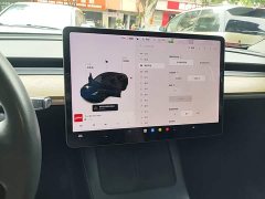 Tesla Model Y Standard Range RWD - ფოტო 13
