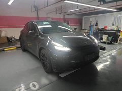 Tesla Model Y 2022 Facelift Rear-Wheel Drive - ფოტო 4