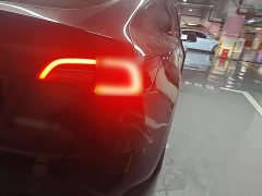 Tesla Model Y 2022 Facelift Rear-Wheel Drive - ფოტო 8