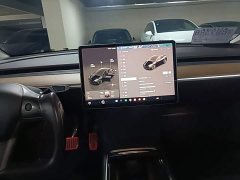 Tesla Model Y Rear-Wheel Drive - ფოტო 13