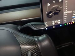 Tesla Model Y Rear-Wheel Drive - ფოტო 14