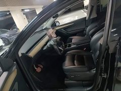 Tesla Model Y Rear-Wheel Drive - ფოტო 15