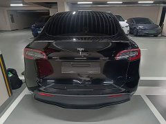 Tesla Model Y Rear-Wheel Drive - ფოტო 6