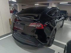 Tesla Model Y Rear-Wheel Drive - ფოტო 7