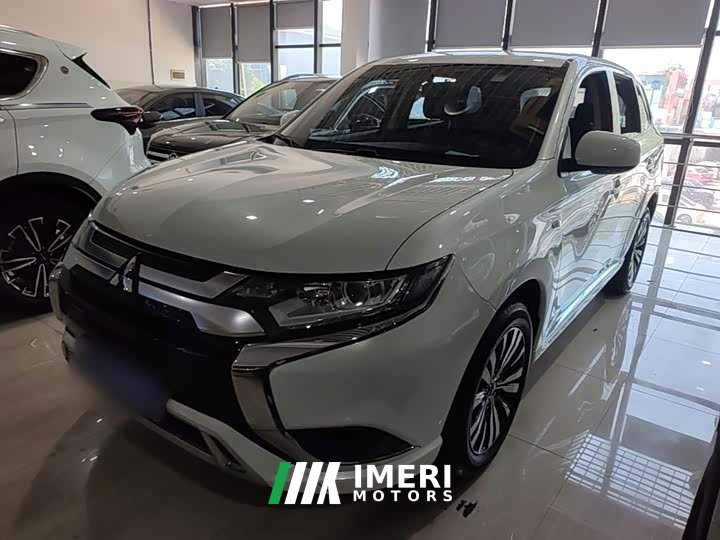 Mitsubishi Outlander 2021 Facelift 2.0L FWD Comfort 5-Seater - ავტომობილი ჩინეთიდან