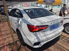 SAIC MG i5 2021 1.5L CVT Platinum Edition - ფოტო 5