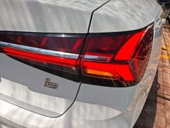 SAIC MG i5 2021 1.5L CVT Platinum Edition - ფოტო 8
