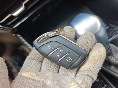 SAIC MG i5 2021 1.5L CVT Platinum Edition - ფოტო 9