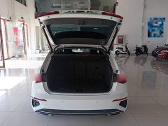 Audi A3 Facelift Sportback 35 TFSI Fashion Sport - ფოტო 19