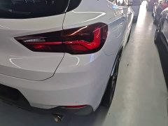 BMW X2 sDrive25i Leading Edition M Off-Road Package - ფოტო 8