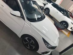 Hyundai Elantra 2022 1.5L CVT GLX Elite - ფოტო 4