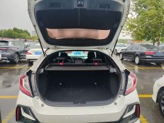 Honda Civic 2021 Hatchback 220 Turbo CVT Sharp Control - ფოტო 19