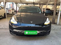 Tesla Model Y Standard Range RWD - ფოტო 3