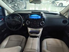 Mercedes-Benz Vito 2021 2.0T Elite 7-Seater - ფოტო 10