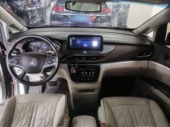Buick GL8 Land Executive Cabin 652T Luxury - ფოტო 10