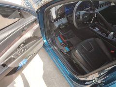 Hyundai Elantra 240TGDi DCT LUX Luxury Edition - ფოტო 16