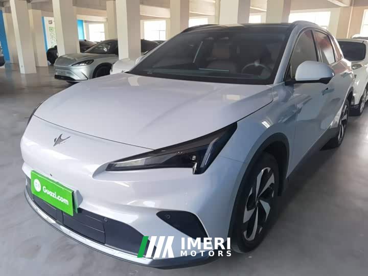 BAIC ARCFOX Alpha T5 Extended Range 1215 Yuan Jing Zhi Xing Version