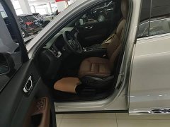 Volvo XC60 B5 AWD Smart Luxury Edition - ფოტო 15