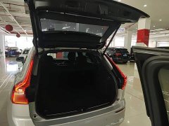 Volvo XC60 B5 AWD Smart Luxury Edition - ფოტო 19