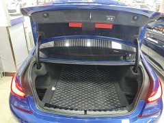 BMW 3 Series 325Li M Sport Package - ფოტო 19