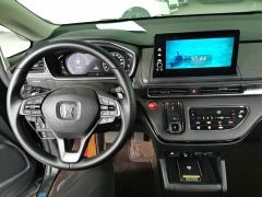 Honda Elysion 2.0L e:HEV Luxury Prestige Edition - ფოტო 10