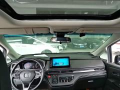 Honda Elysion 2.0L e:HEV Luxury Prestige Edition - ფოტო 18