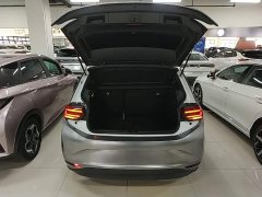 Volkswagen ID.3 Outstanding Edition - ფოტო 19