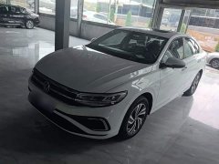 Volkswagen Bora 2025 Facelift 200TSI DSG Comfort Navigation Edition - ფოტო 1