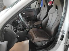 BMW 1 Series 125i M Sport Night Edition - ფოტო 15