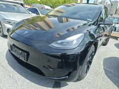 Tesla Model Y Rear-Wheel Drive - ფოტო 1